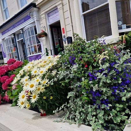 Burleigh Guest House Llandudno Bagian luar foto