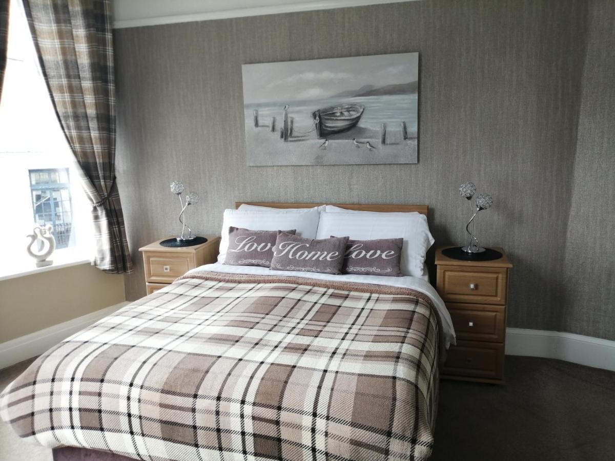 Burleigh Guest House Llandudno Bagian luar foto