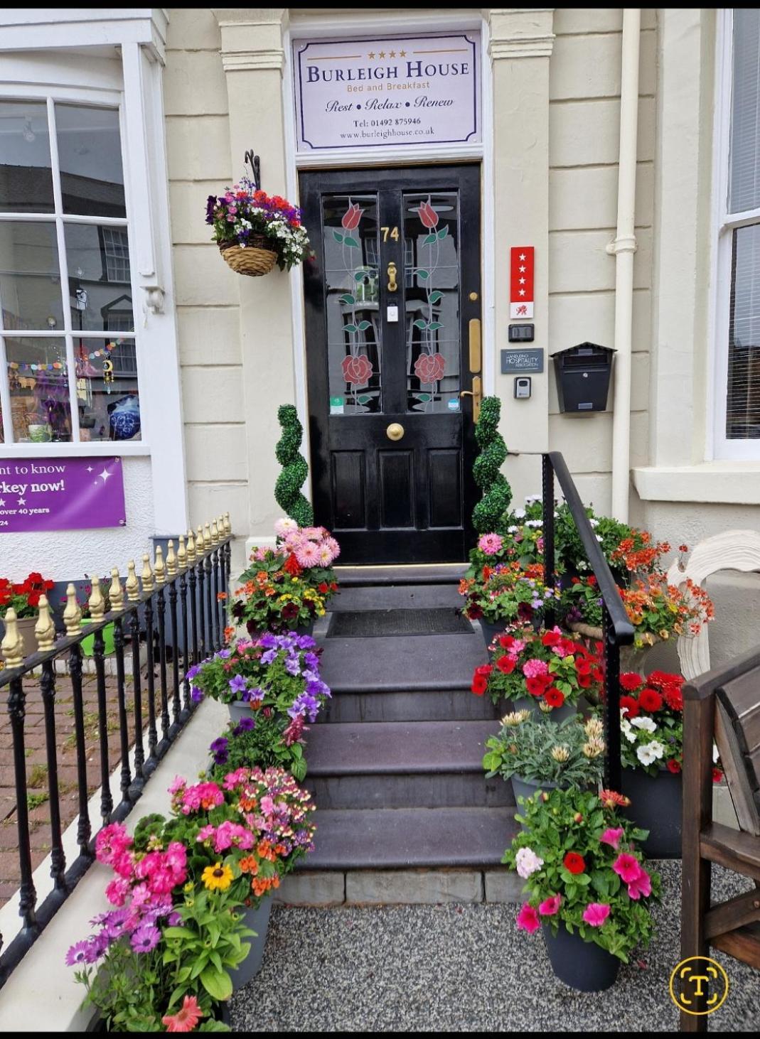 Burleigh Guest House Llandudno Bagian luar foto